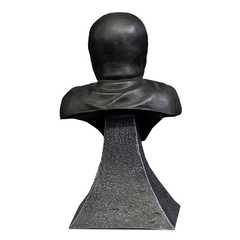Featureless black bust sculpture on textured pedestal for Misfits Fiend Mini Bust